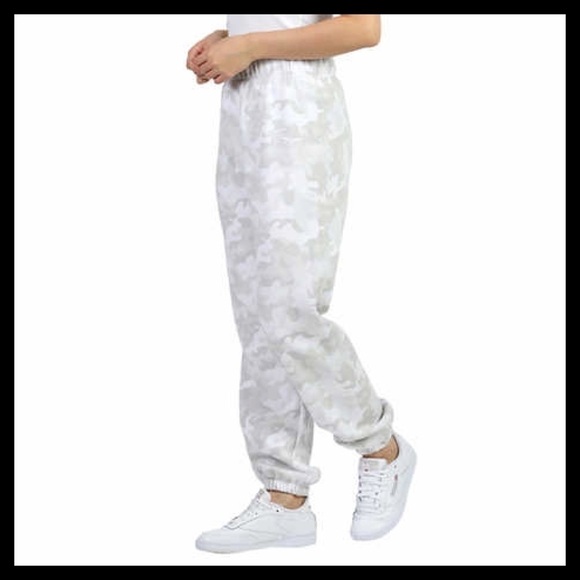 Lazypants Ultra Soft Fleece Jogger White Camo Loungewear - Picture 2 of 7